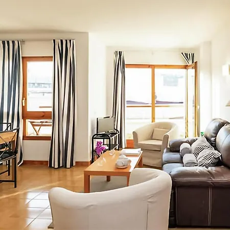 Appartement Beautiful In With Wifi And 2 Bedrooms